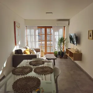 Hermoso Hospedaje En Pleno Centro De Mendoza